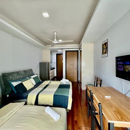 Couple Suite At Casa Residency 5 Mins Walk To Lrt, Jalan Alor & Bukit Bintang Kuala Lumpur Esterno foto