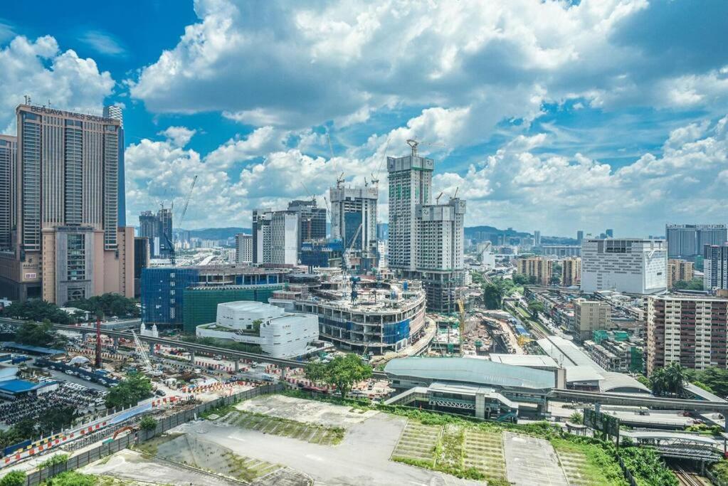 Couple Suite At Casa Residency 5 Mins Walk To Lrt, Jalan Alor & Bukit Bintang Kuala Lumpur Esterno foto